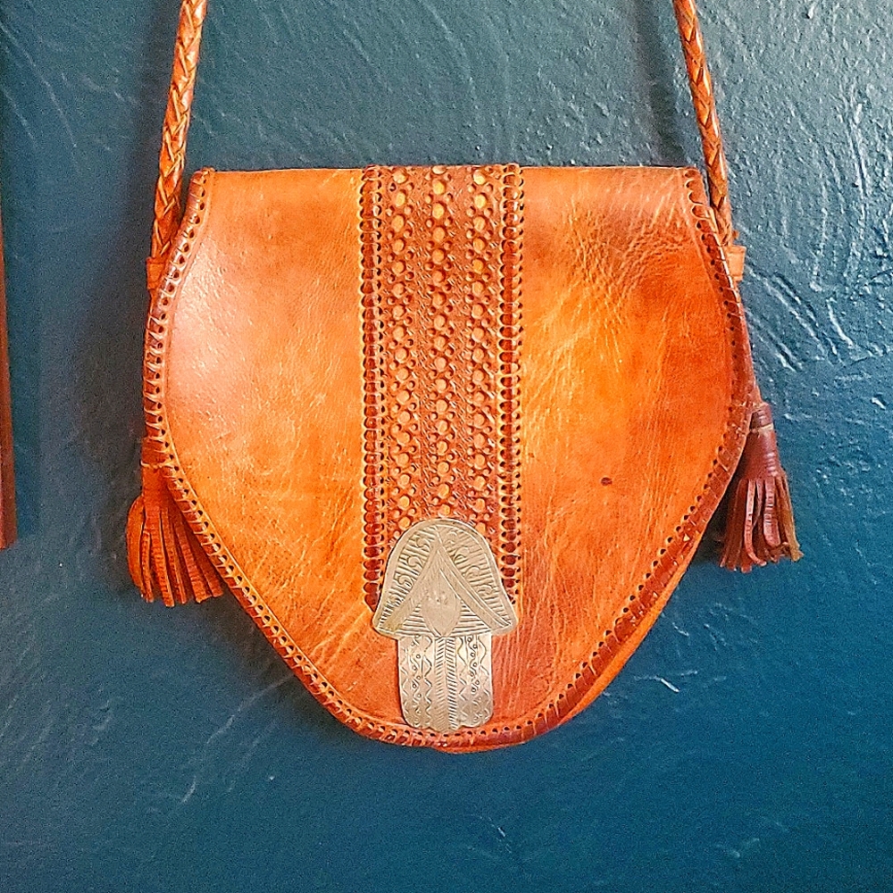 Vintage Handmade Morrocan leather purse with embossed silver detail and tassels - Picture 1 of 8